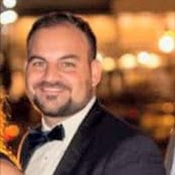 Meet your Posher, Andrew - Picture 1 of 1